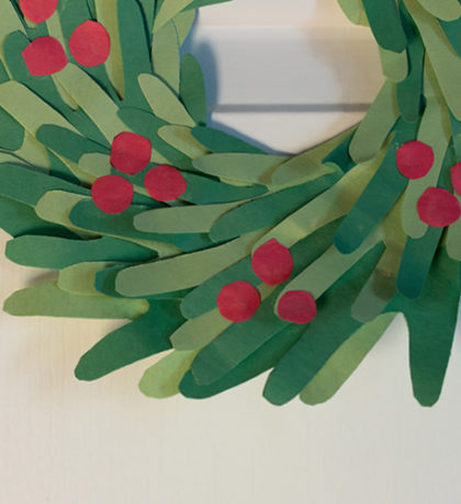 Lifeway Women Advent Make a Family Handprint Wreath